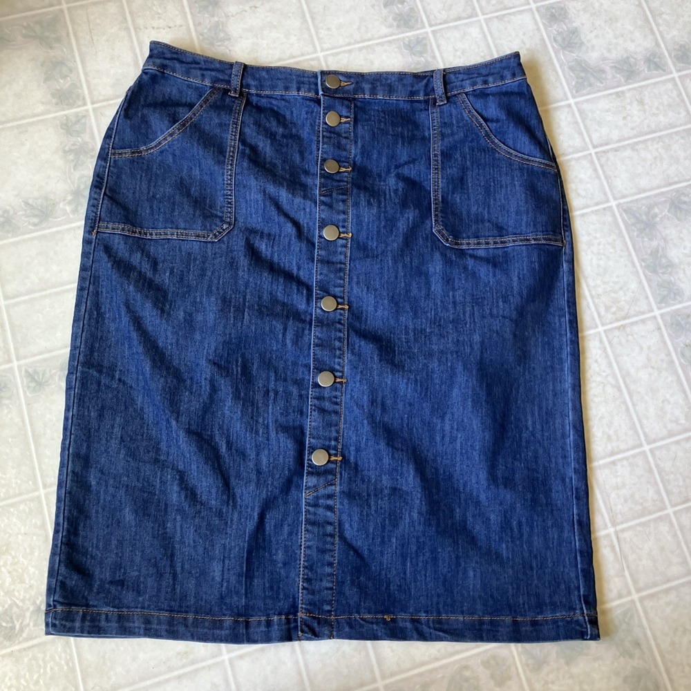 Christopher & Banks Denim Skirt 16 Knee Length Button Front‎ Dark Wash Pockets